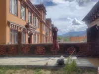 Batang Zhuogengcang Homestay