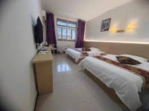 Mufeng Homestay (Luding Moxi Ancient Town)