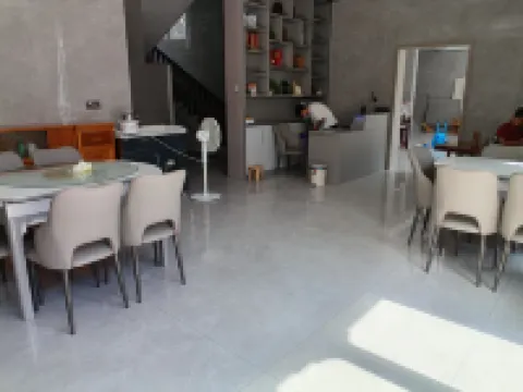 Wuman Shanye Homestay (Sanqingshan Gangshou Cableway)