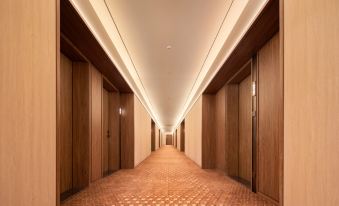 Wuhan Donghu Yuejiazui Subway Station Crystal Orange Hotel