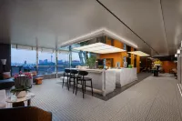 Wuhan Jiangying High-Rise Riverfront Hotel