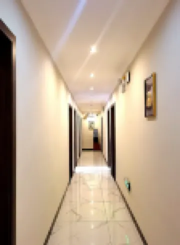 Lijun Hotel (Anshunxi High-Speed Railway Station Olympic Sports Center)
