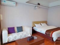 广州红思林国际公寓 - 投影大床房