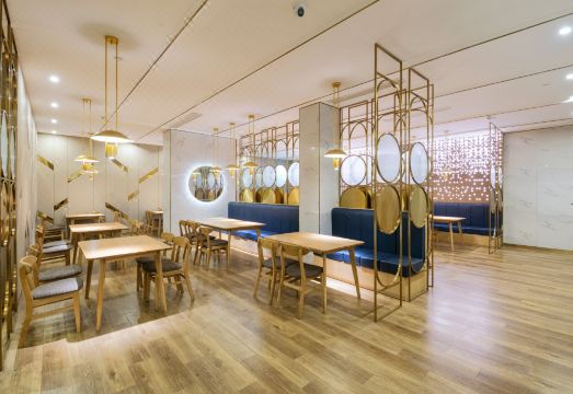 2. 스타웨이 호텔 ..