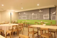 Prachuap Grand Hotel - breakfast