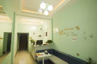 Xionghui Hotel - 2-Star