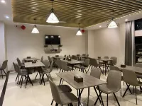 Leiketai Theme Boutique Hotel (Feidong Pazhou Central Plaza)