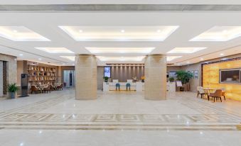 GreenTree Eastern Hotel (Chizhou Yangtze River middle road RT Mart)