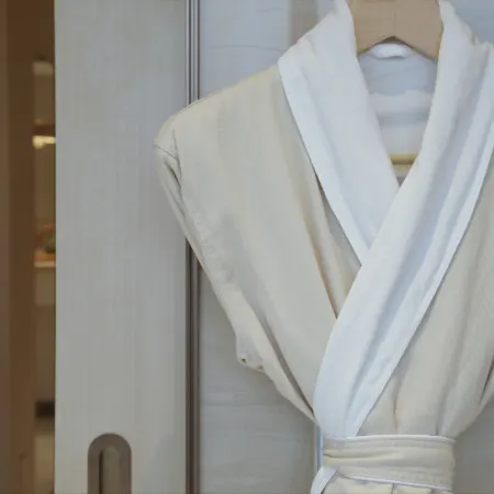 InterContinental Hotels CHONGQING RAFFLES CITY by IHG
