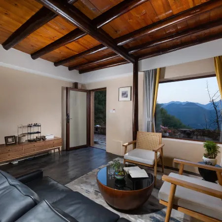 Yishanbens Homestay (Songyang Chenjiapucun Shop)