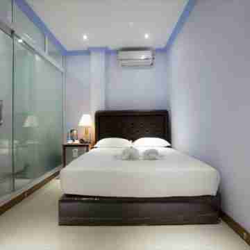 Woodland Hotel Rooms