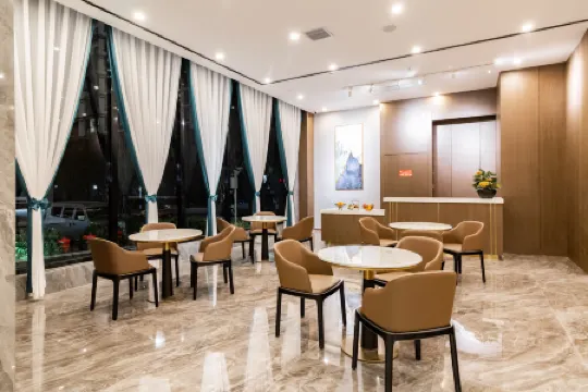 Mengzi Hongxiang Hotel Отели в г. Мэнцзы