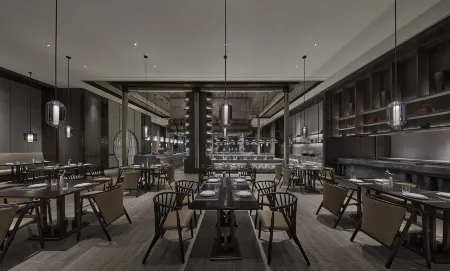 Xuchang Rebecca Furong Resort (Zhengxu Light Rail Furong Lake Station) Отели рядом с достопримечательностью «Qingyihe Thousand Acres Garden»