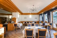 Phi Hotel Bellamonte Hotels in Bellamonte