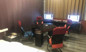 Linqu Reni e-Sports Hotel (Huangshan Road Branch)