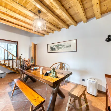 Tonggong Shanju Boutique Guesthouse