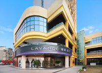 Lavande Hotel Chengdu Wenjiang University Town Wansheng Metro Station Hotel dekat Southwestern University of Finance and Economics(Liuzhou Campus)
