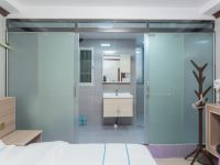 广州柏雅精品酒店式公寓 - 精致投影大床房(冷暖空调)