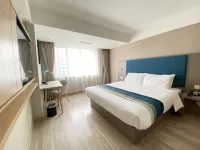 Home Inn Selected (Dandong Railway Station) Hotels near Huiqiao International Plaza