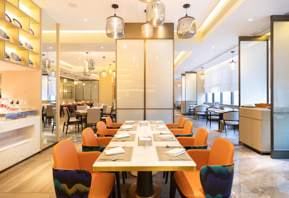 5. 그랜드 머큐어 ..