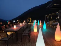 上林雲山水色民宿