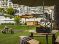 Royal Savoy Hotel and Spa Hotels near Bassenges