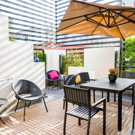 Tingting Homestay (Xi'an Huimin Street Dalian Huachi Branch)