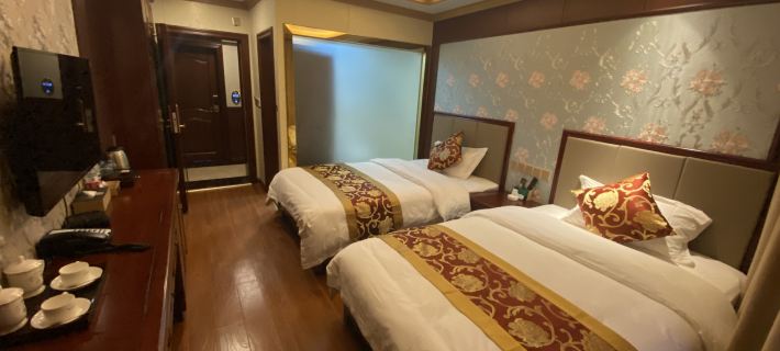 DEGE BAGONG HOTEL Hotels in Dege