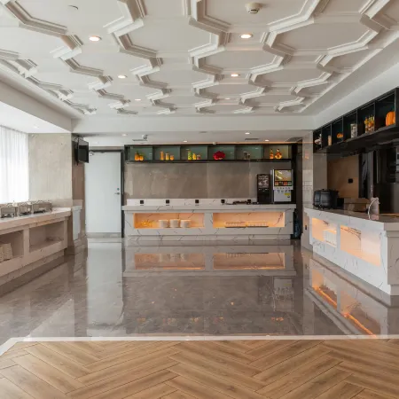 Vienna International Hotel Kunming Anning Donghu Branch