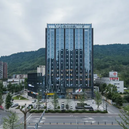 W·T INTERNATIONAL HOTEL