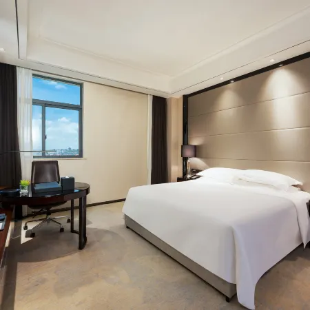 Ruijin Wellton International Hotel (Xianghuli Cultural Creative Street)