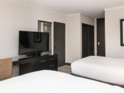 DoubleTree by Hilton Newark Penn Station Hotels in Newark