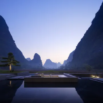 Four Seasons Yunqi Resort (Yangshuo Yulonghe Eternal Love Branch)
