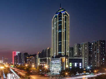 Venus Royal Hotel (Liuzhou Shifu Chengzhong Wanda Plaza)