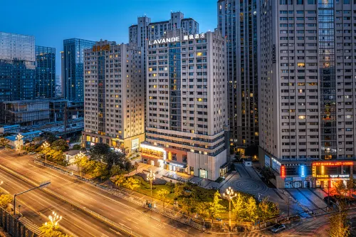 麗楓酒店（昆明雲大醫院市體育館地鐵站店）