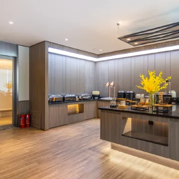 HanTing Hotel (Linxia Bafang Shisanxiang)