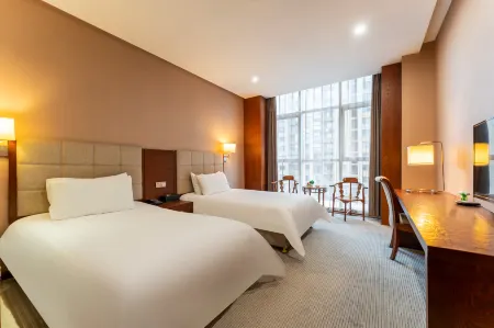 Starway Hotel (Anyang Huanghe Avenue) Отели рядом с достопримечательностью «Anyang Normal University (New Campus)»