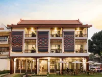 T.Heritage Hotel Hotels near Watchediluang Varaviharn