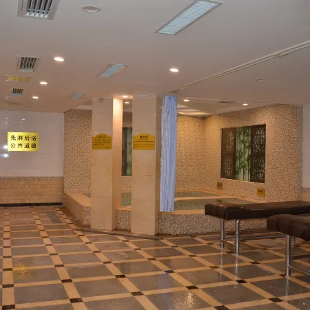 Garden Hotel