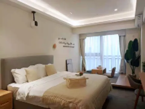 Mondrian Homestay (Ganzhou Wanxiang SOHO)