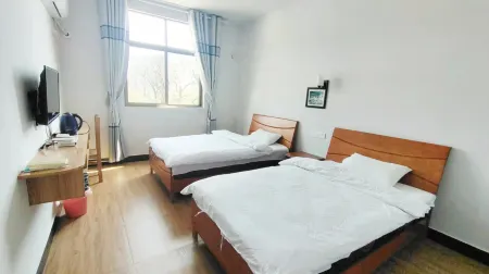Mengli Home Inn, Wuyuan County Отели рядом с достопримечательностью «Jiangling Scenic Area»