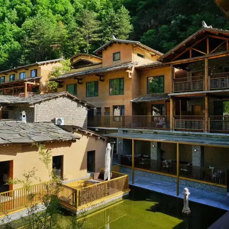 Wangnan Shanju Hotel