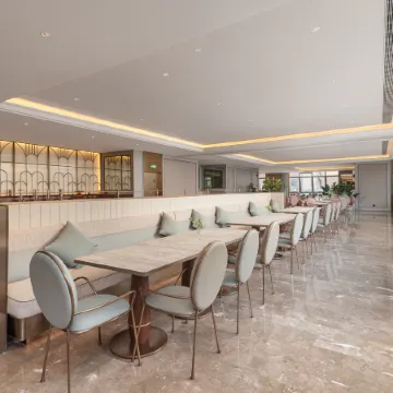 Mercure Guangzhou Tianhe Sports Center Отели рядом с достопримечательностью «Тянхэ»