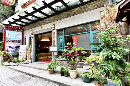 Jeng Yang Hot Spring Hotel