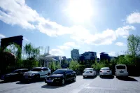 Grand New Century Hotel - parking