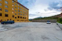 Grand Hotel Luhuo - parking