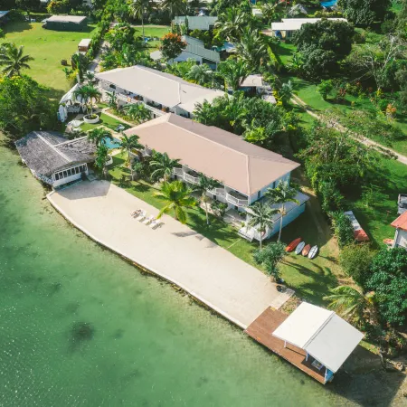 Tropicana Lagoon Apartments