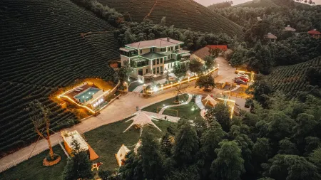 Chayun·Anji Chawu Landscape Holiday Beauty