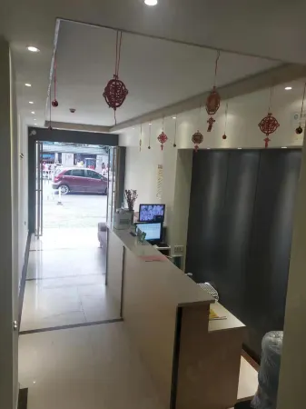 Hotel in the Channel Time