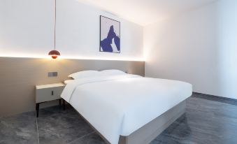 Turning corner Encounter Su Hotel (Shantou Lianxia Branch)